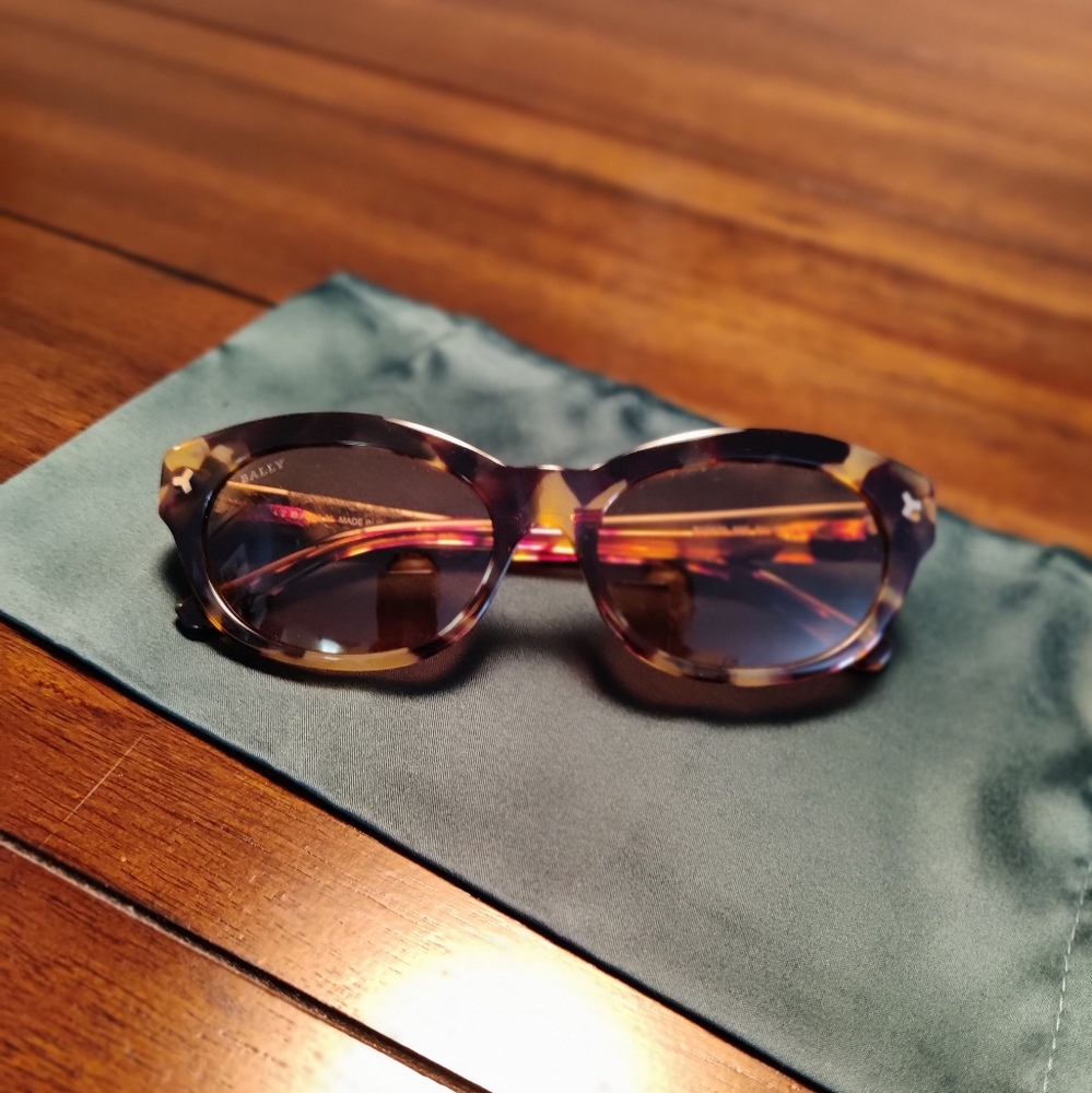 NEW Gorgeous Bally Sunglasses